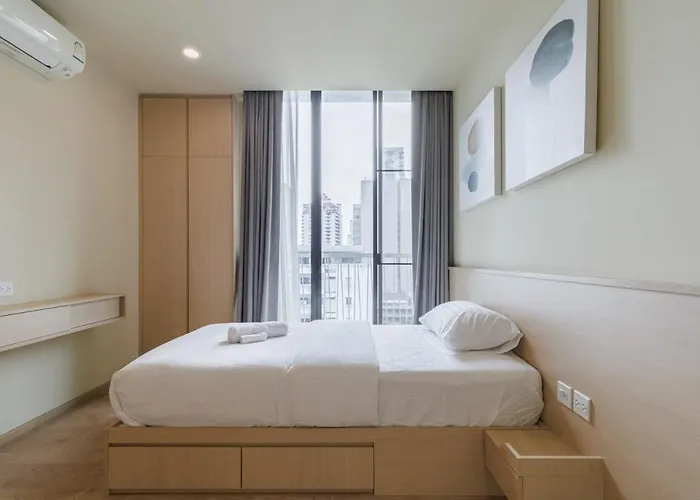 Huge Luxury Center Of Bkk! 5 Mins Bts Asok Apartment *